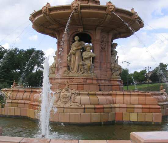 Doulton Fountain (Australia)