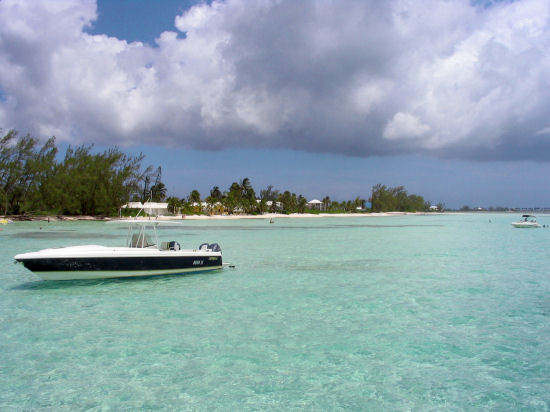 Picture of speedboat at Rum Point, Grand Cayman. 