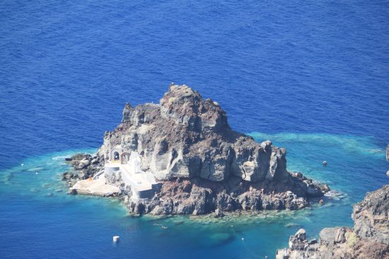 Picture of the  Isle Of Saint Nicholas Ammoudi - Oia, Santorini, Greece