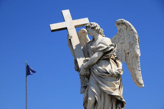  Ponte Sant Angelo Angel With Cross Top And Eu Flag   - Rome, Italy