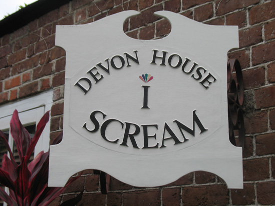 Picture of  The  I Scream Sign at Devon House, Kingston, Jamaica  is shown on this page.