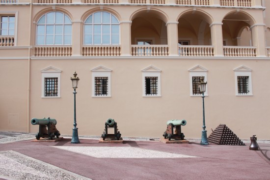   Monaco Palace Cannon And Balls, France