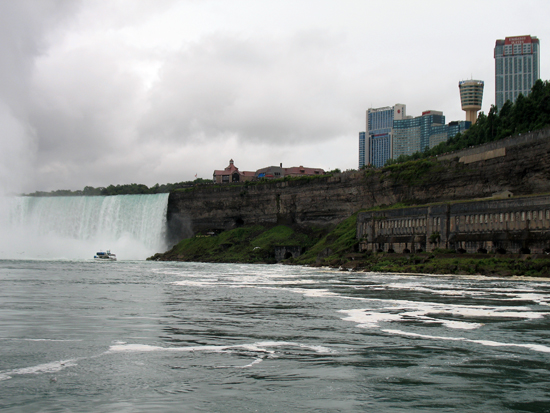 Picture of  The  Fallsview And Niagara Falls  is shown on this page.