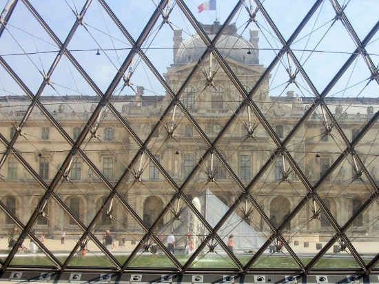 A picture of Glass pyramid at Musee du Louvre
