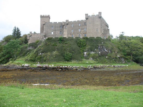 from west dunvagan castle scotland picture