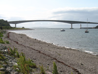 isle of skye bridge from kyleakin beach picture